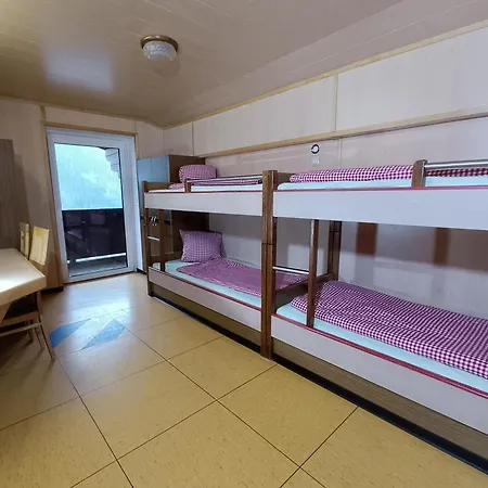 بيت شباب Jugendgaestehaus Hinterronach *