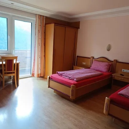 Jugendgaestehaus Hinterronach Hostel Saalbach